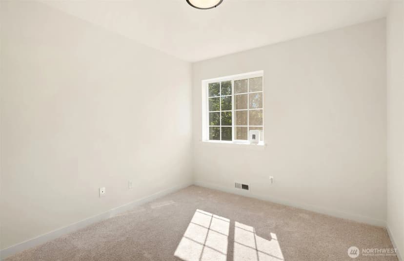Property photo for 13205 Ne 201st Court, Woodinville photo 22