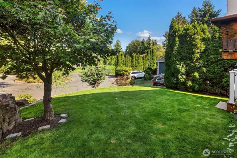 Property photo for 13205 Ne 201st Court, Woodinville photo 28