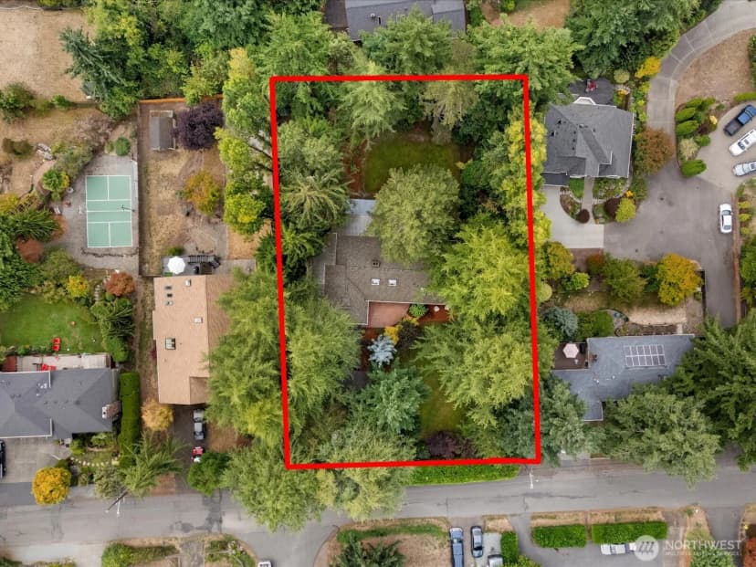 Property photo for 2203 Sw 120th Street, Burien photo 36