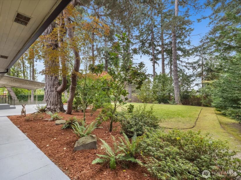 Property photo for 2203 Sw 120th Street, Burien photo 28