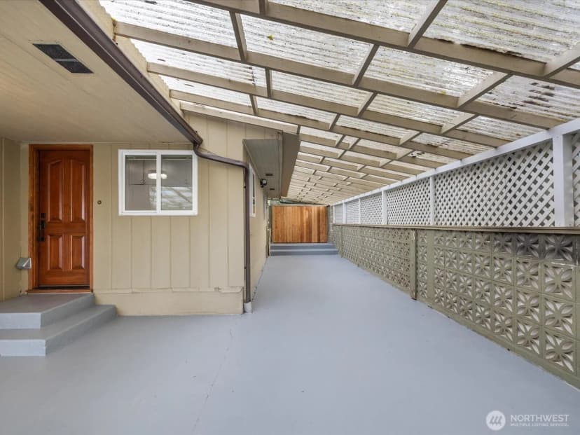 Property photo for 2203 Sw 120th Street, Burien photo 25