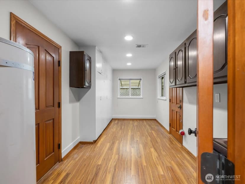 Property photo for 2203 Sw 120th Street, Burien photo 21