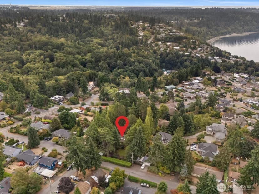 Property photo for 2203 Sw 120th Street, Burien photo 38