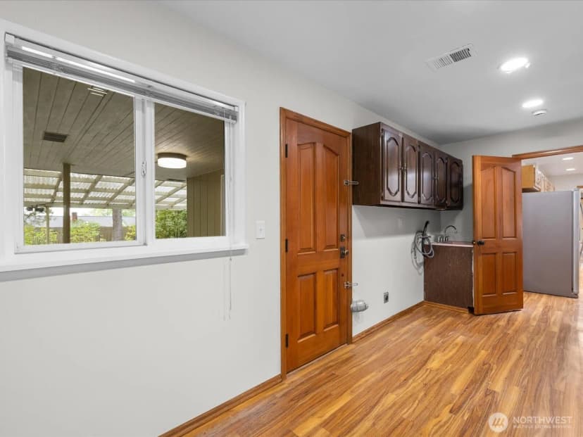 Property photo for 2203 Sw 120th Street, Burien photo 22