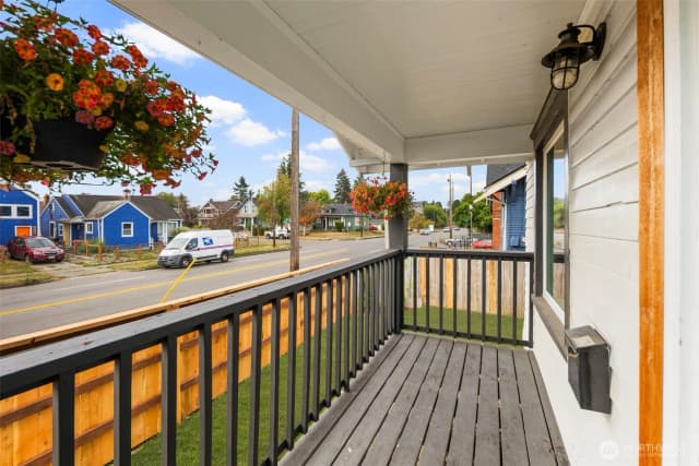 Property photo for 1217 S 19th Street, Tacoma photo 2
