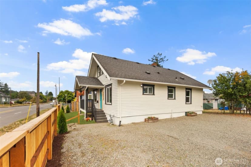 Property photo for 1217 S 19th Street, Tacoma photo 30