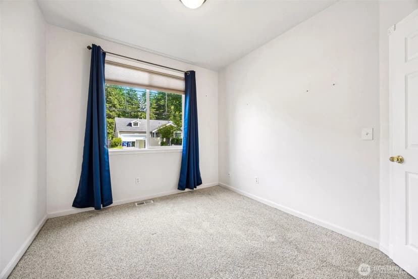 Property photo for 11314 3rd Avenue Ct E, Tacoma photo 19