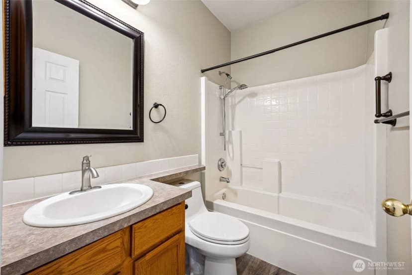 Property photo for 11314 3rd Avenue Ct E, Tacoma photo 21