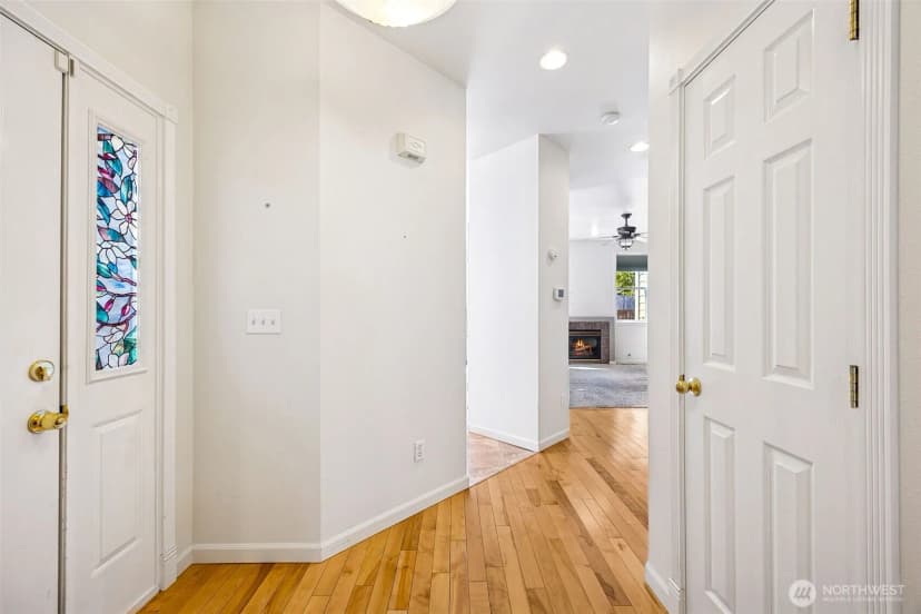Property photo for 11314 3rd Avenue Ct E, Tacoma photo 5