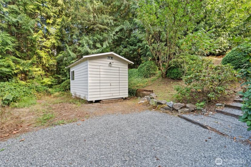 Property photo for 15504 180th Avenue Ne, Woodinville photo 29