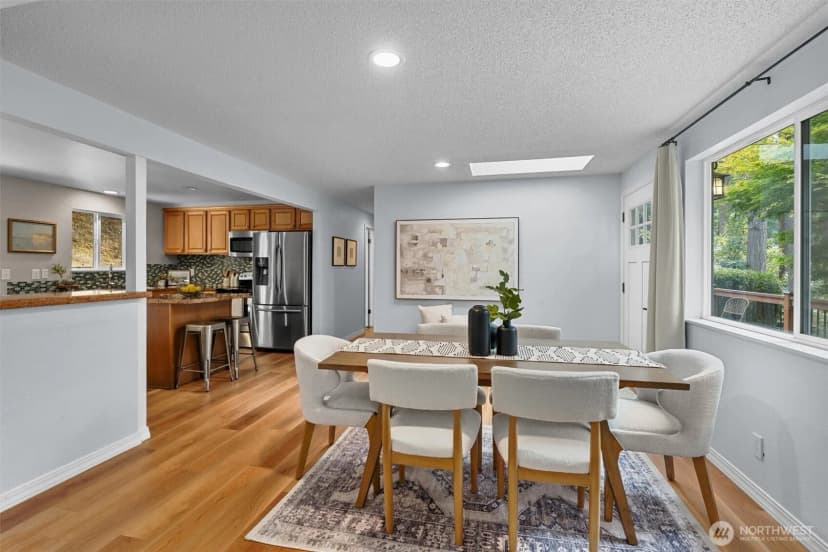 Property photo for 15504 180th Avenue Ne, Woodinville photo 6