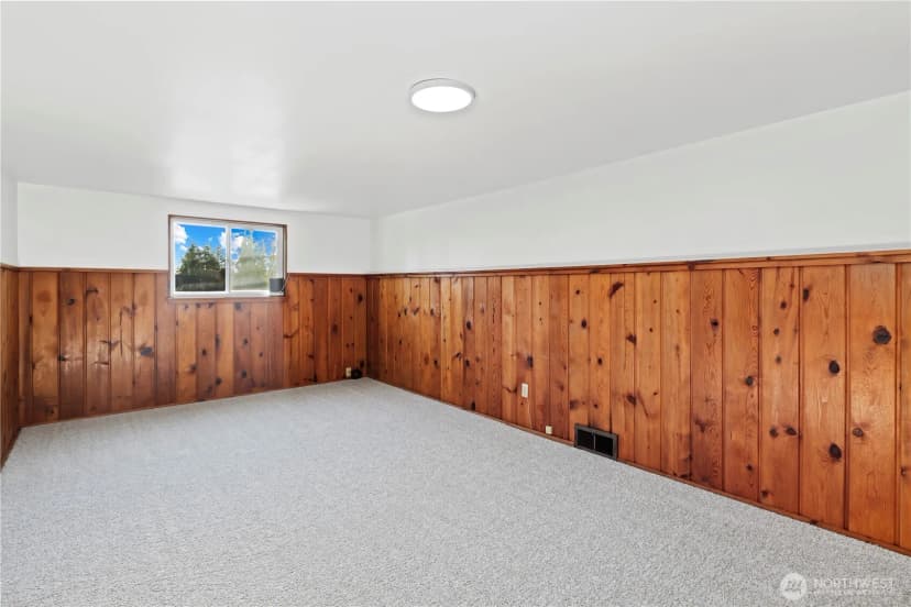 Property photo for 14857 Wallingford Avenue N, Shoreline photo 15