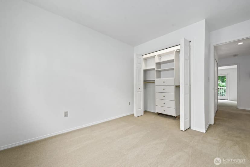 Property photo for 2720 Se 118th Avenue #302, Bellevue photo 24