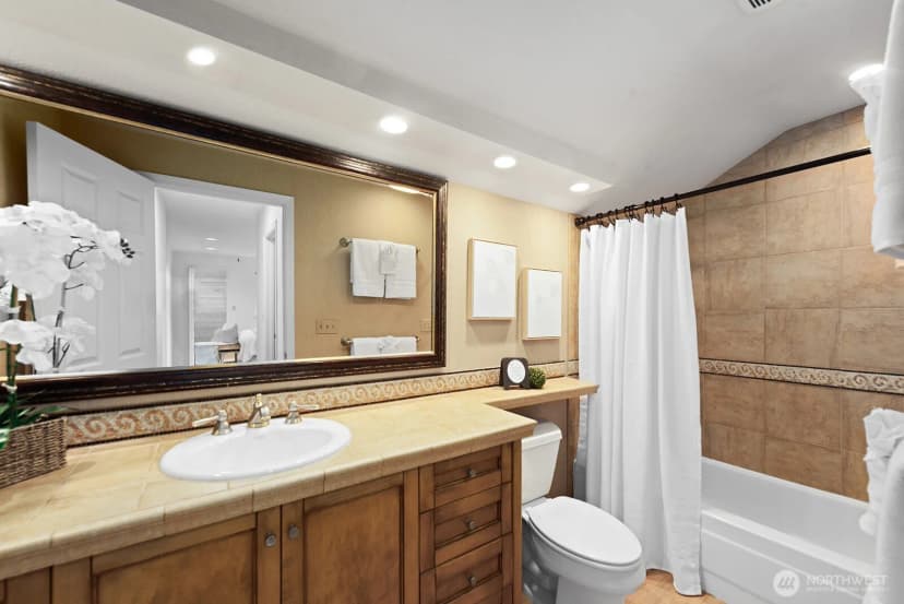 Property photo for 2720 Se 118th Avenue #302, Bellevue photo 18