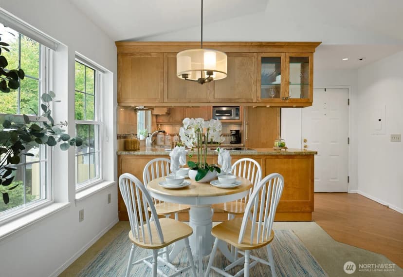 Property photo for 2720 Se 118th Avenue #302, Bellevue photo 6