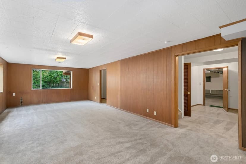 Property photo for 7015 26th Avenue Ne, Seattle photo 23
