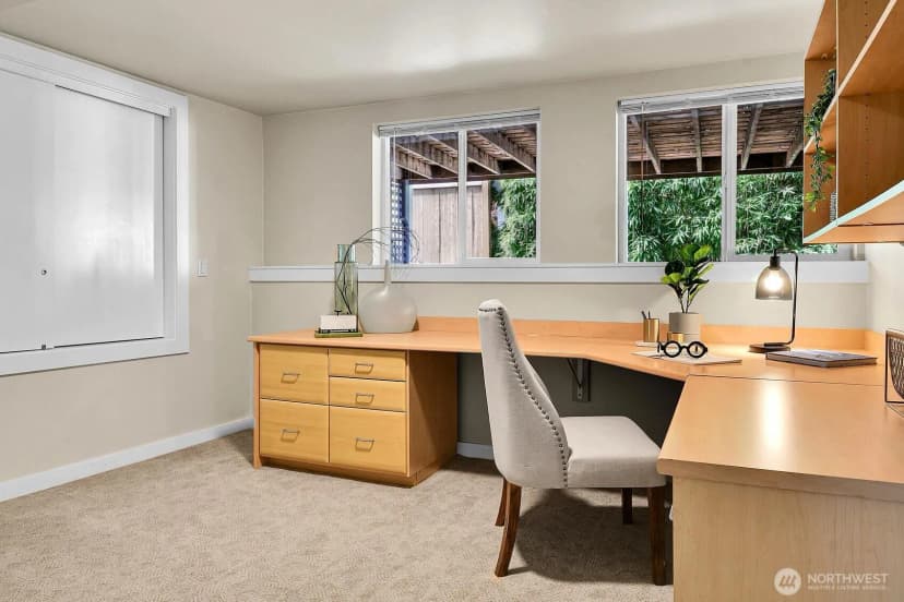 Property photo for 5544 Kenwood Place N, Seattle photo 34