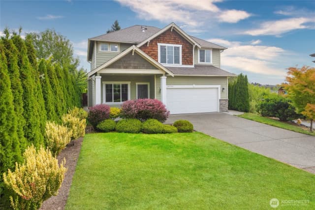 Property photo for 18906 36th Avenue W, Lynnwood photo 2