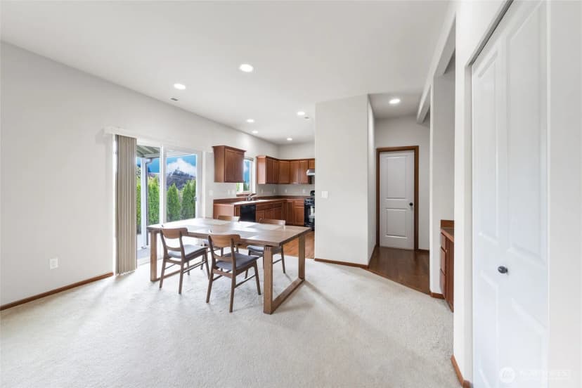 Property photo for 18906 36th Avenue W, Lynnwood photo 10
