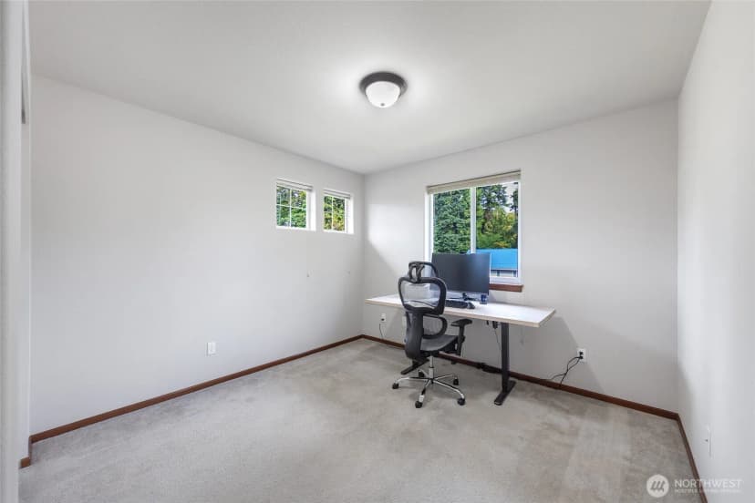 Property photo for 18906 36th Avenue W, Lynnwood photo 19