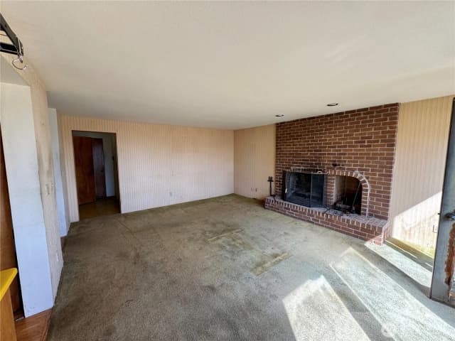 Property photo for 2019 126th Avenue Ct E, Edgewood photo 3
