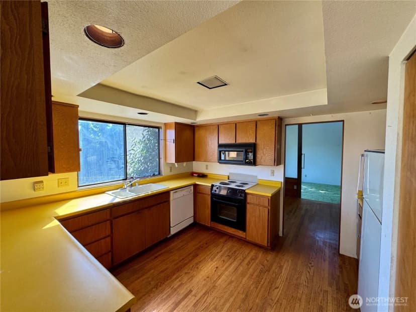 Property photo for 2019 126th Avenue Ct E, Edgewood photo 6