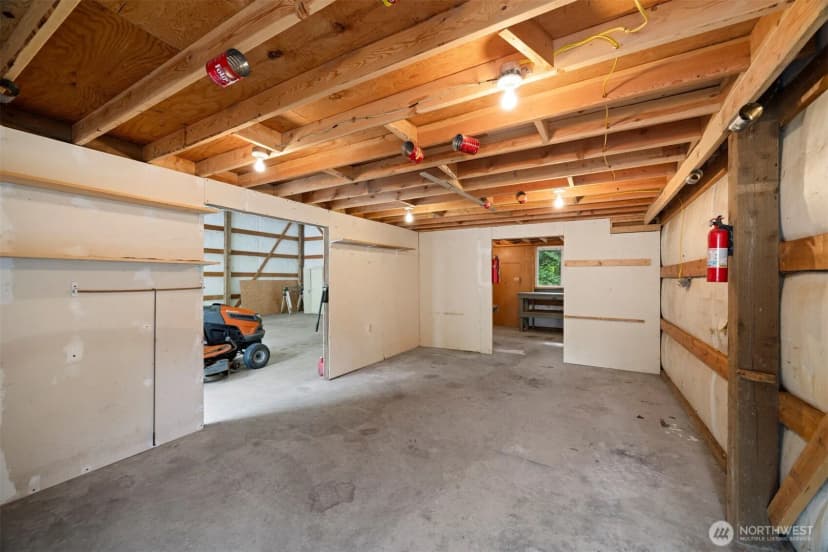 Property photo for 5975 Hoag Lane, Everson photo 17