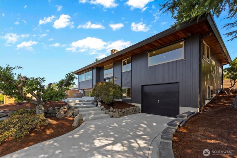 Property photo for 3204 Park Avenue N, Renton photo 36