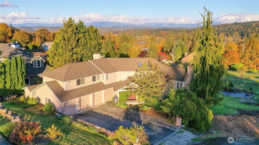 Property photo for 10001 151st Place Se, Snohomish photo 2