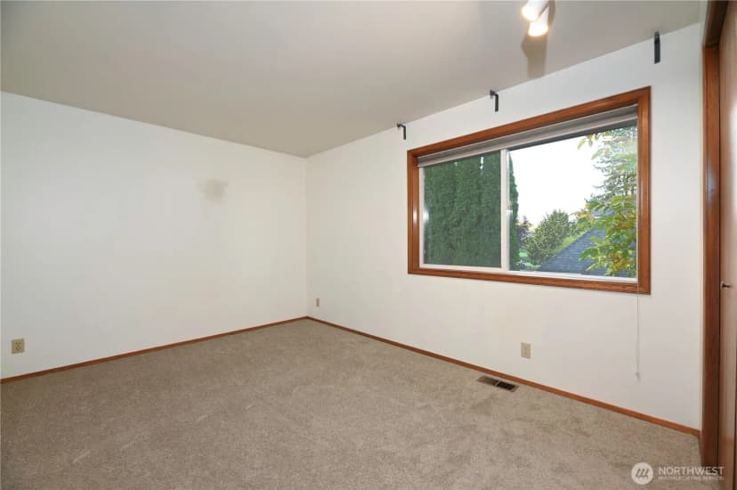 Property photo for 10001 151st Place Se, Snohomish photo 25