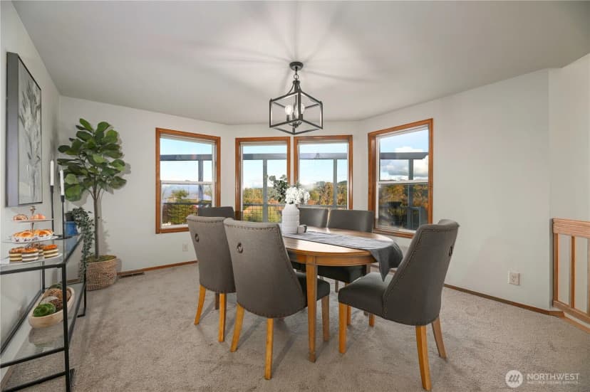 Property photo for 10001 151st Place Se, Snohomish photo 11