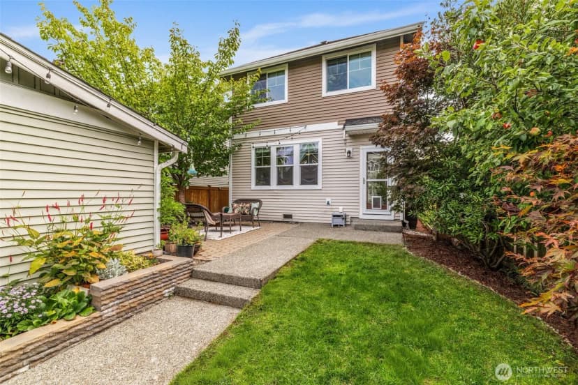 Property photo for 6466 High Point Drive Sw, Seattle photo 21