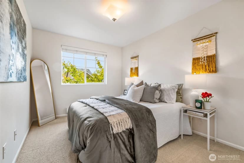Property photo for 6466 High Point Drive Sw, Seattle photo 17