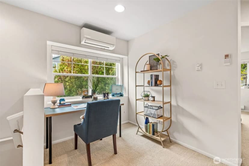 Property photo for 6466 High Point Drive Sw, Seattle photo 13