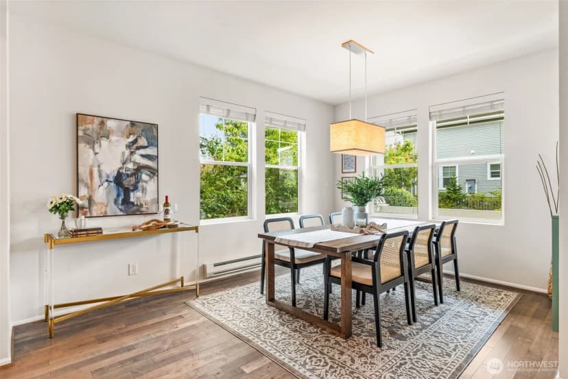 Property photo for 6466 High Point Drive Sw, Seattle photo 4