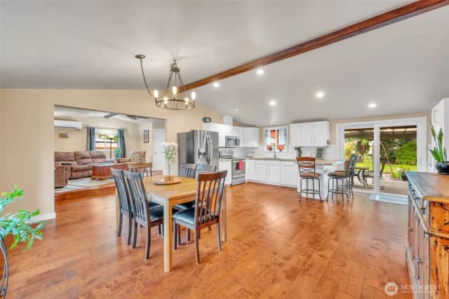 Property photo for 13322 S Machias Road, Snohomish photo 4
