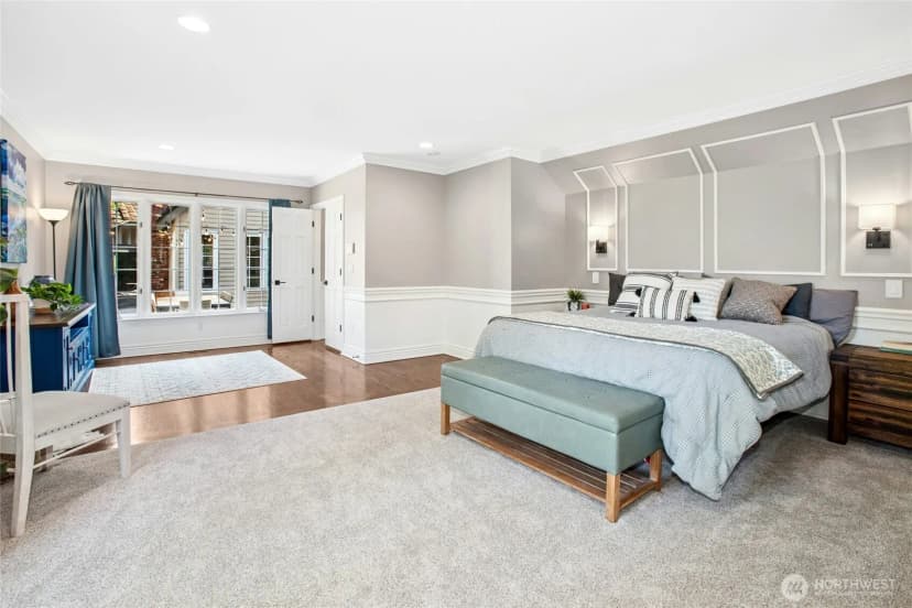 Property photo for 8150 Evergreen Lane, Mercer Island photo 20