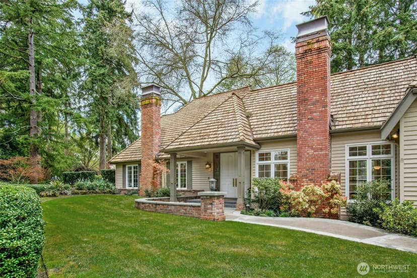 Property photo for 8150 Evergreen Lane, Mercer Island