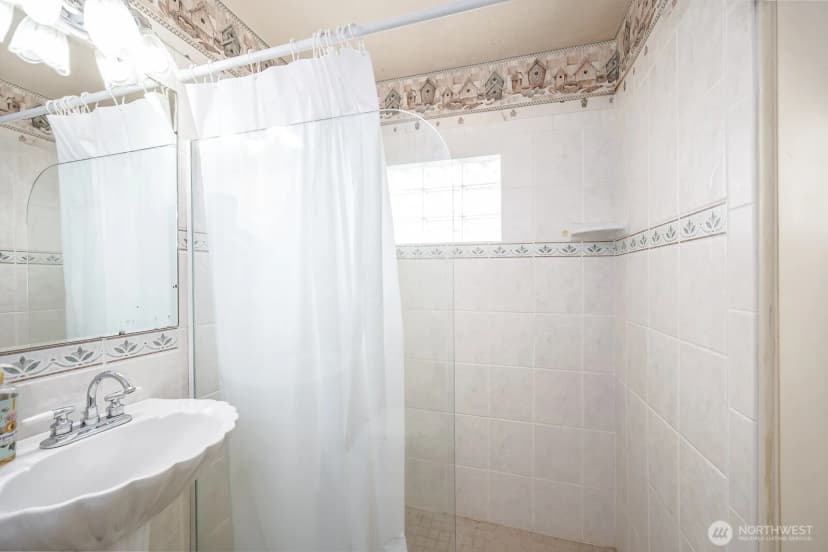 Property photo for 314 Lakeshore Drive, Soap Lake photo 18