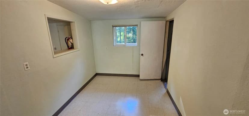 Property photo for 1124 Pear Street Ne, Olympia photo 23