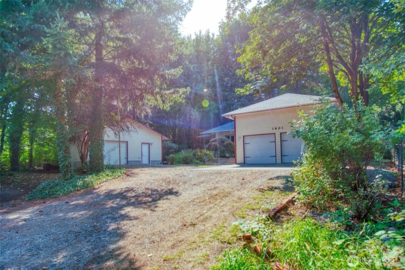 Property photo for 1601 Eastside Street Se, Olympia photo 35
