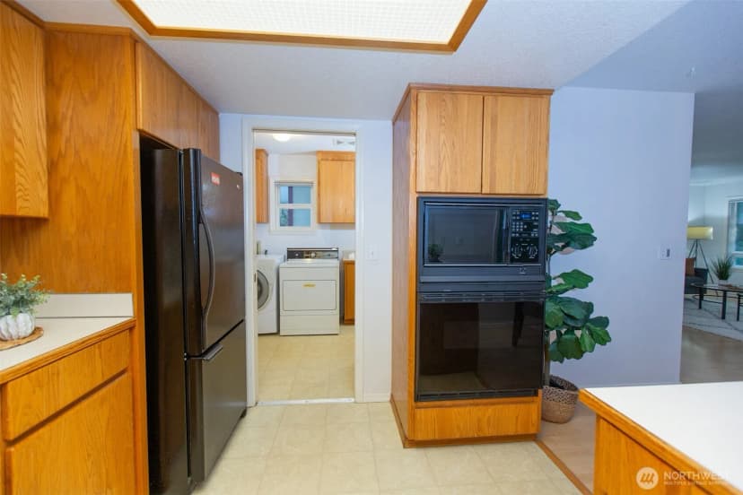 Property photo for 1601 Eastside Street Se, Olympia photo 15