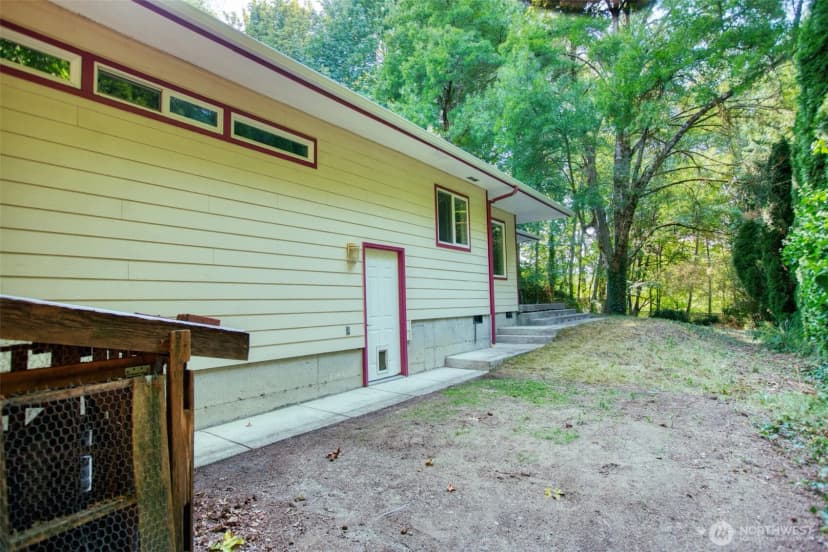 Property photo for 1601 Eastside Street Se, Olympia photo 31