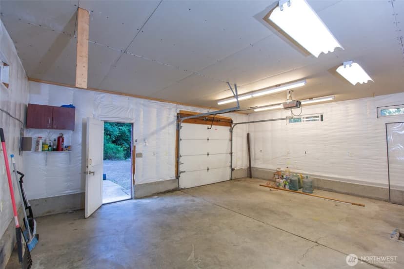 Property photo for 1601 Eastside Street Se, Olympia photo 29