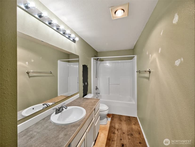 Property photo for 2106 Lake Drive Sw, Lakebay photo 15