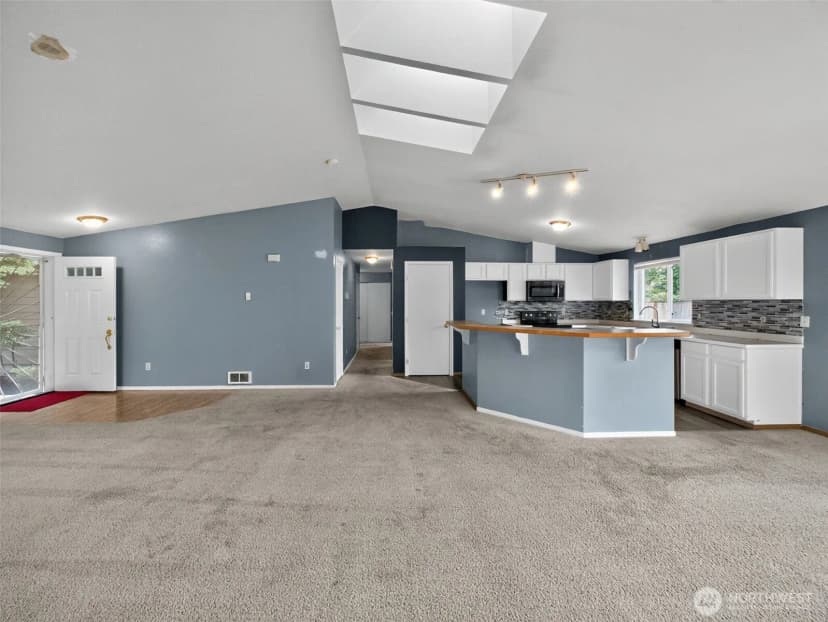 Property photo for 2106 Lake Drive Sw, Lakebay photo 6