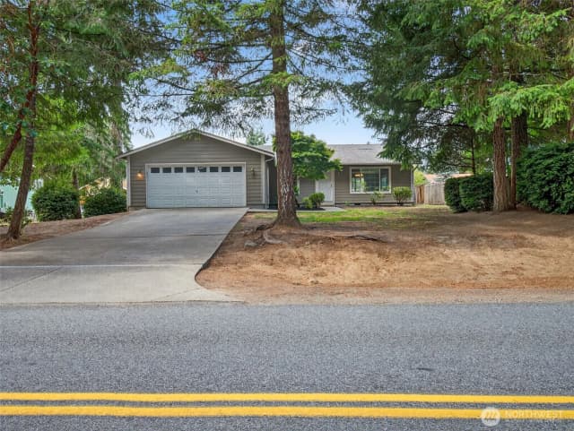 Property photo for 2106 Lake Drive Sw, Lakebay