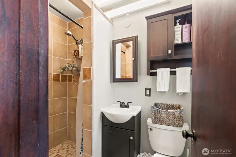 Property photo for 1721 63rd Street Se, Everett photo 13