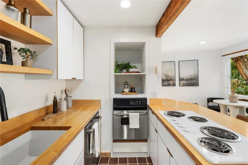 Property photo for 2632 Nw North Beach Drive, Seattle photo 12