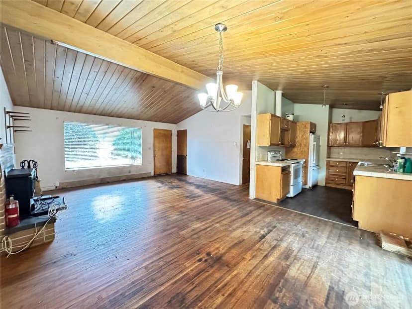 Property photo for 6226 46th St Ne, Marysville photo 12
